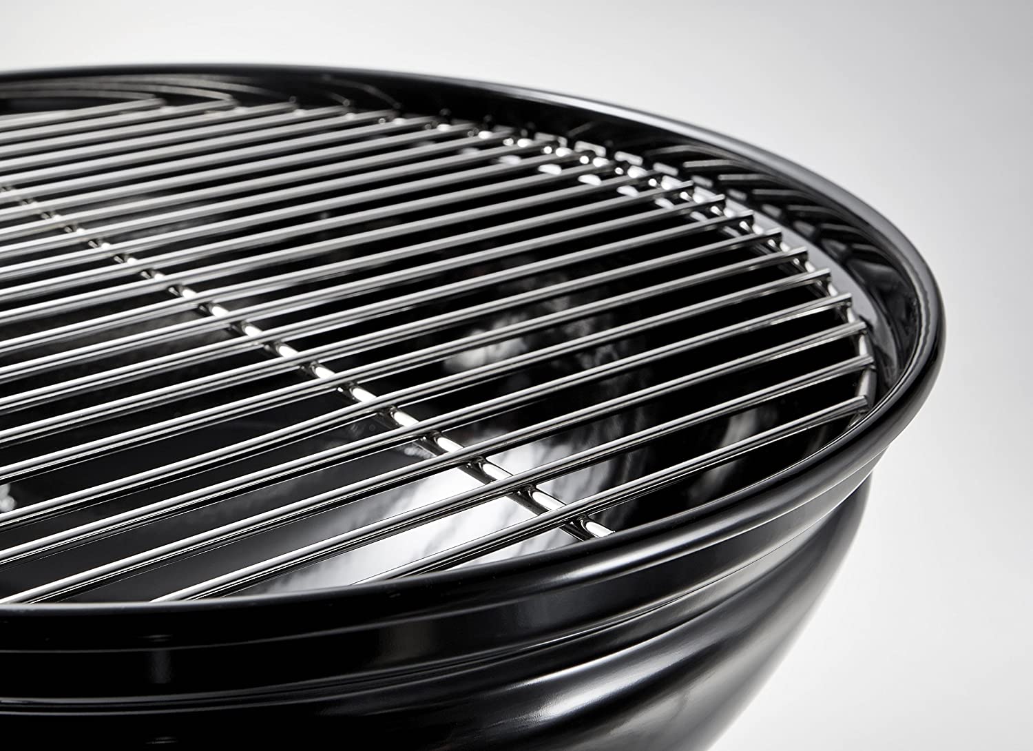 Weber Smokey Joe Premium Charcoal Grill (Black) - Image 10